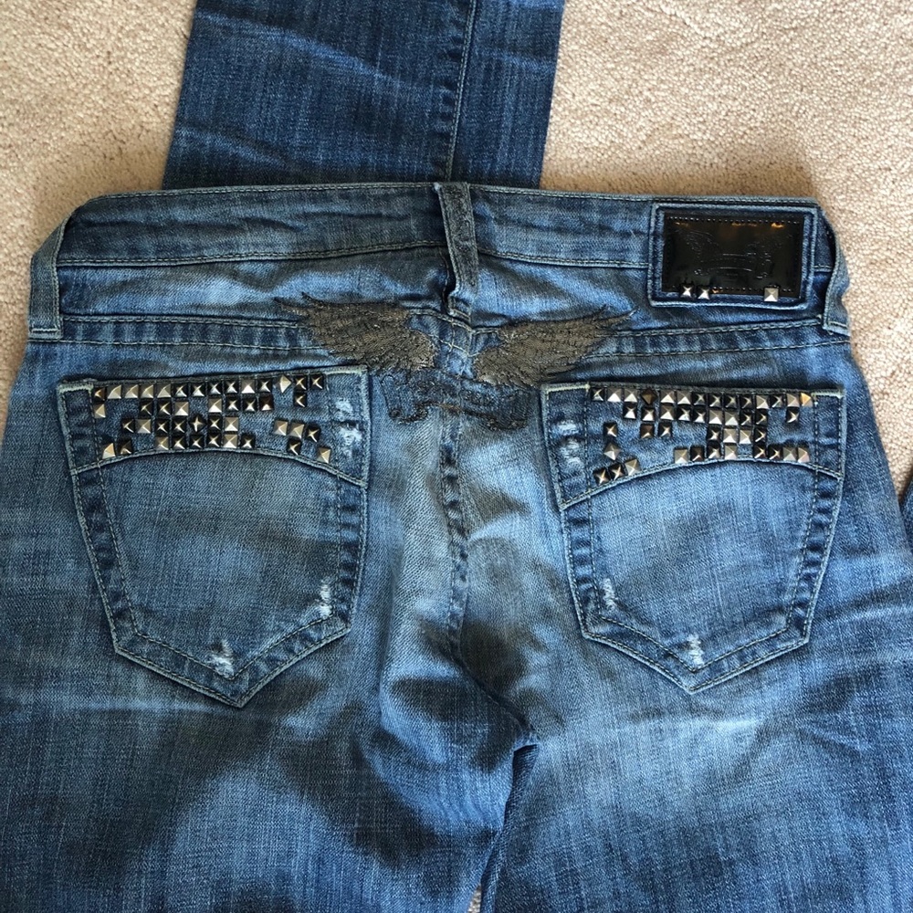 Robin’s Jeans - Picture 4 of 4